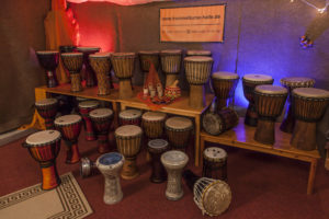 Proberaum für Trommelkurse - Djembé  Trommeln und Darbuka Trommeln